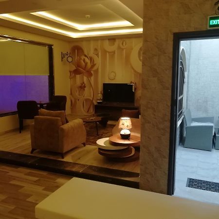 Al Worod Al Thahabia Chalets Abha Bagian luar foto